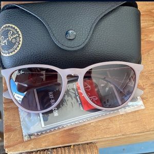 BRAND NEW Ray Ban’s